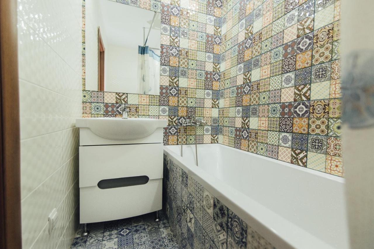 Vip Apartments Faraon Centr Sumi Dış mekan fotoğraf