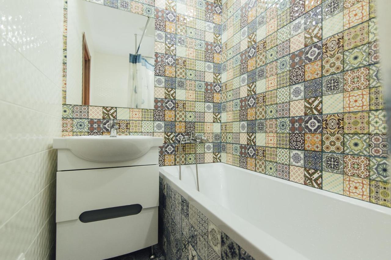 Vip Apartments Faraon Centr Sumi Dış mekan fotoğraf