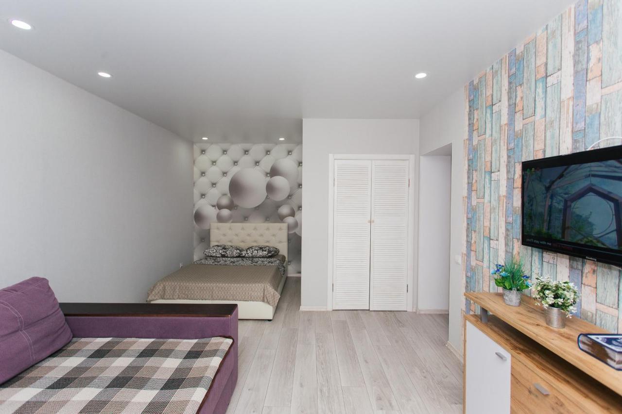 Vip Apartments Faraon Centr Sumi Dış mekan fotoğraf